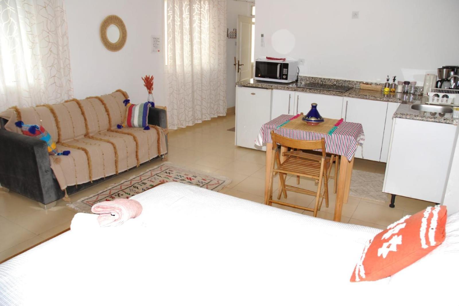 Studio Lumineux Avec Terrasse Tanger Ngoại thất bức ảnh